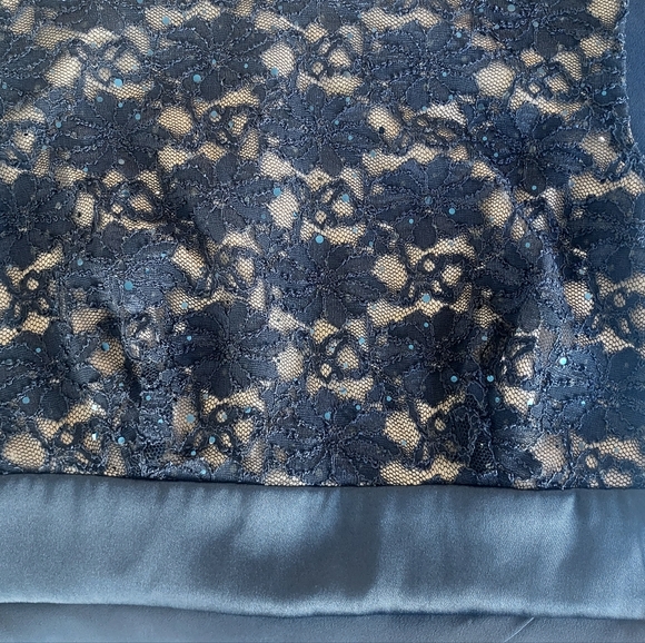 Connected Apparel,  woman's deep blue size 6 dress - Picture 6 of 8